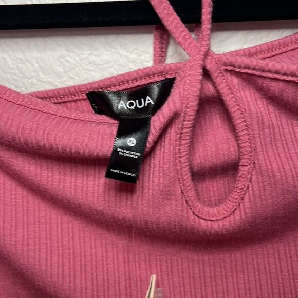 NWT - Aqua Long Sleeve Ribbed Keyhole Top in Mauve - Picture 5 of 6